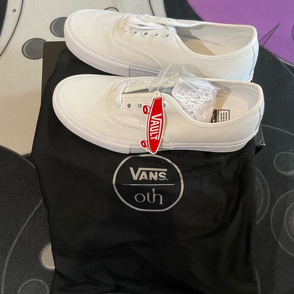 VANS | AUTHENTIC VAULT LX PAUL LABONTE 8 - Picture 3 of 6